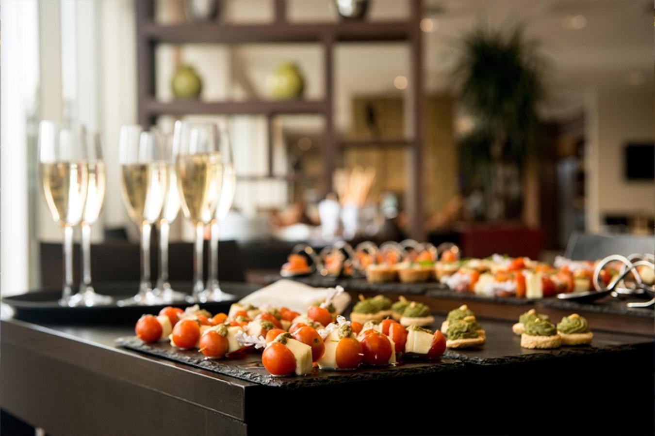 Fili Hotel At Nustar Cebu Ngoại thất bức ảnh